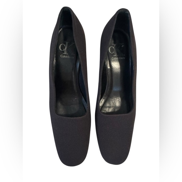 Calvin Klein Shoes - Vintage Calvin Klein Caroline Basset Women's Black Pumps